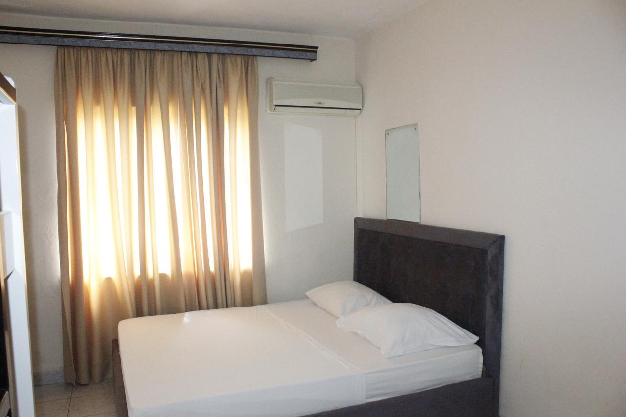 Hotel Gjika Sarandë Eksteriør billede
